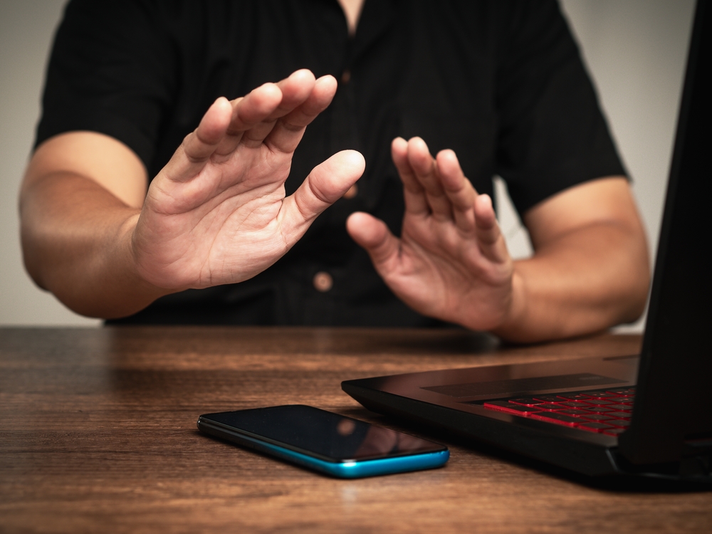 Digital boundaries: Thriving in a hyperconnected world